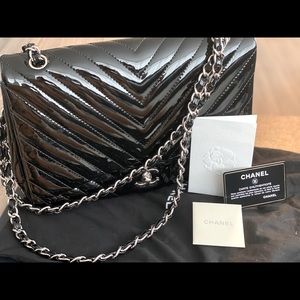 Chanel patent chevron Large